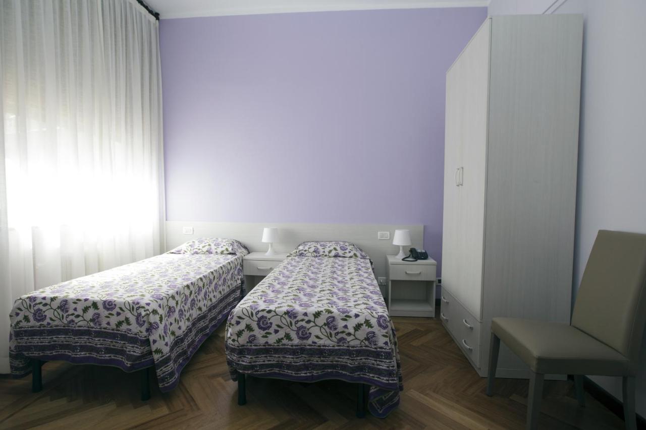 Italy Inn Genova Rom bilde